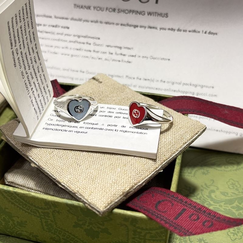G*u*i rings